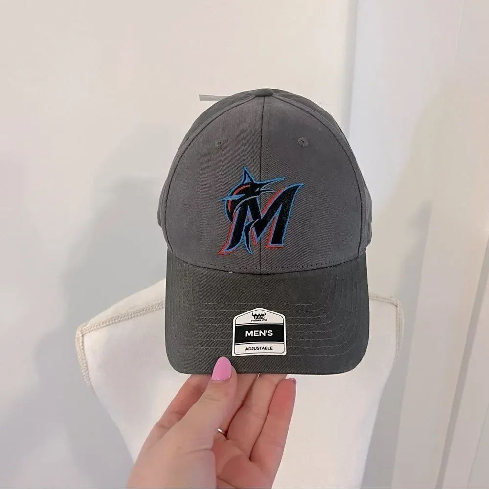 MLB Genuine Merchandise Fan Favorite Florida Miami Marlins baseball hat NEW